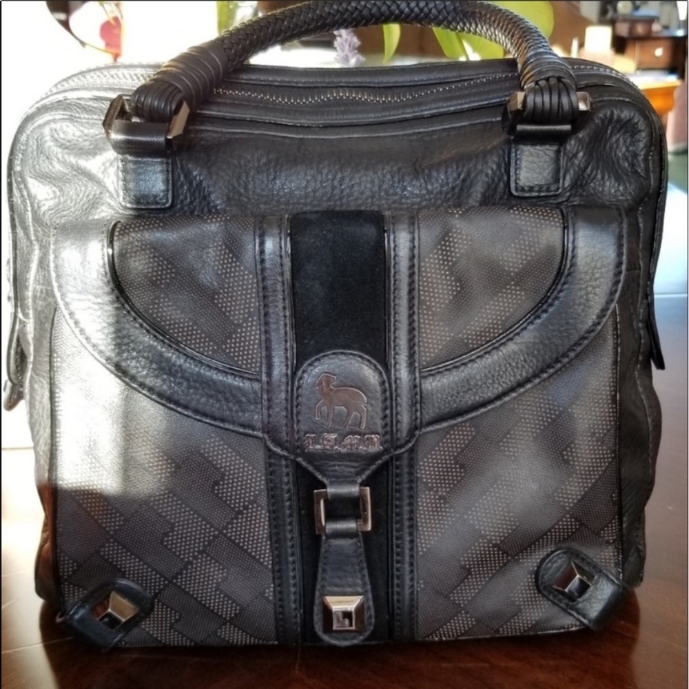 ISO this bag!